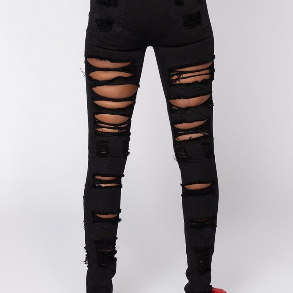 SOLD New! AKIRA Show Me Baby Black Distressed Stretch Denim Skinny Jeans - Picture 7 of 12